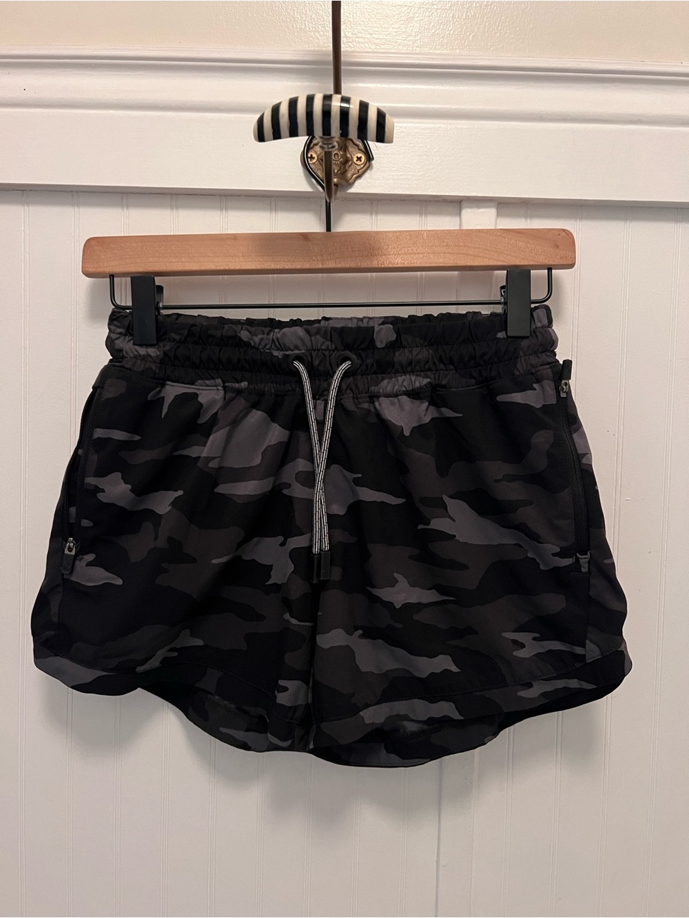 Athleta Girl Athletic Camouflage Shorts Size youth 14